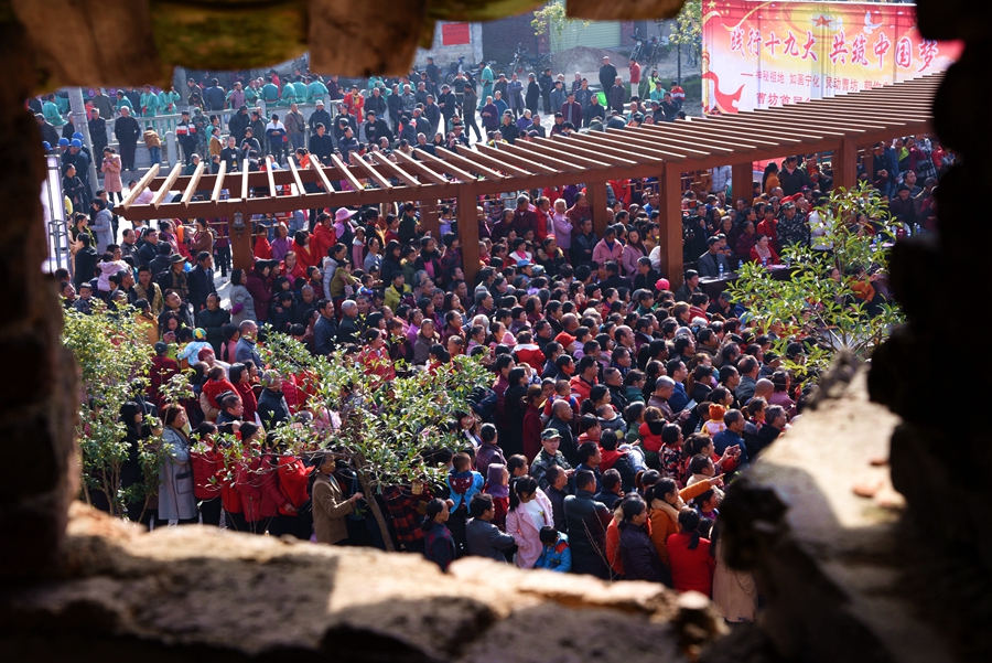 曹坊镇首届红色文化旅游节 谢邦利/摄